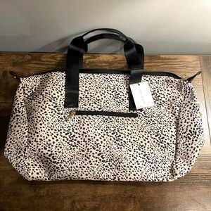 Mali & Lili weekender bag NWT